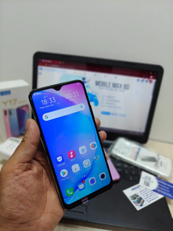 Vivo Y17…..8/256 gb…..8000 tk